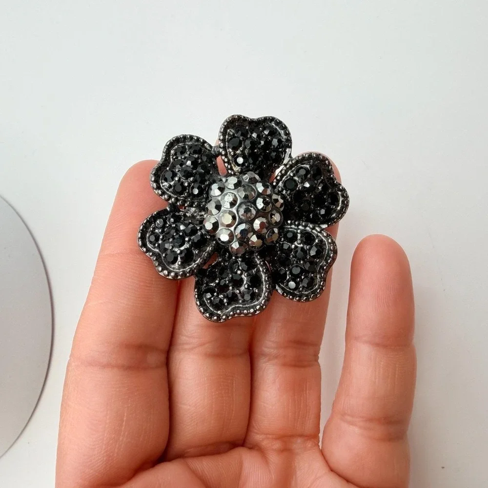 Vintage Y2K Silver‎ Tone Black Rhinestones Floral Statement Ring Women's Jewelry